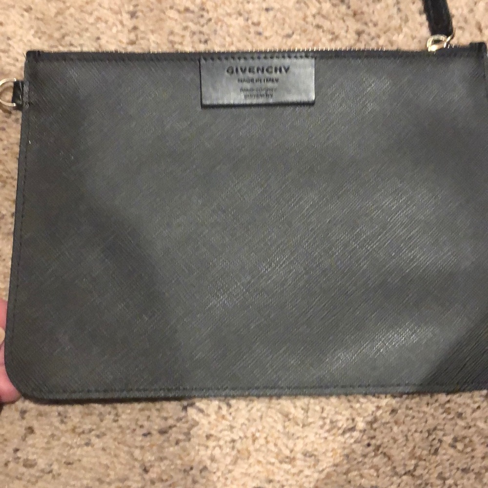 Givenchy Bambi limited pouch - Picture 6 of 8
